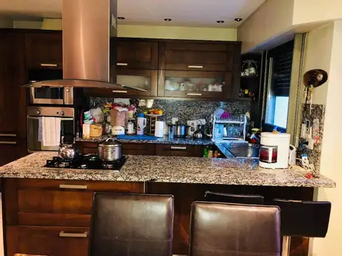 Casa 4 ambientes con 4 baños