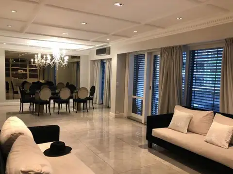 VENTA BARRIO NORTE PISO 5 AMBIENTES COCHERA 