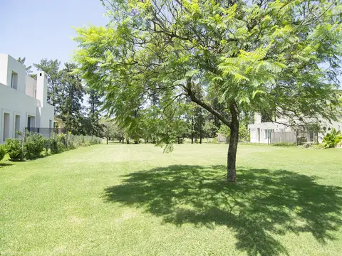 Terreno en Venta en Pacheco Golf Club, USD 1.150.000