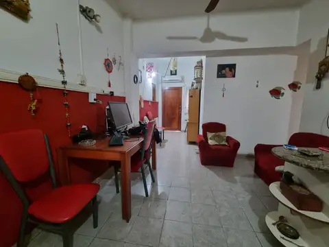 Depto Tipo Casa en Venta en Gregorio De Laferrere, USD 150.000