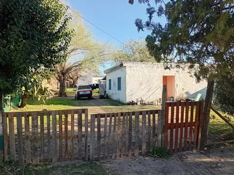 Casa a reciclar con gran lote, Colonia Avellaneda