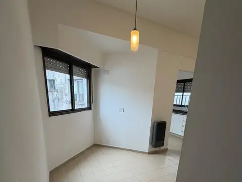 Depto Tipo Casa en Venta en Banfield, USD 65.000