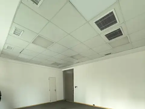 Oficina en Alquiler en Puerto Norte, $ 1.200.000