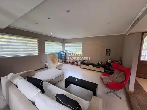 Casa en Venta en El Establo, USD 375.000