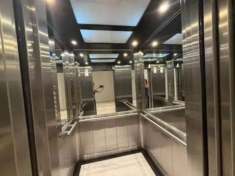 Departamento en Venta en Parque Chacabuco, USD 73.000