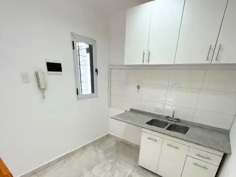 Depto Tipo Casa en Venta 1 año
