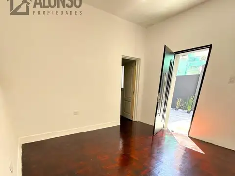 Depto Tipo Casa en Venta en Lanus Oeste, USD 159.000