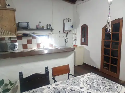Venta. Ideal inversor. 3 casas. Macrocentro. San Miguel, Av. Pte. Perón 2850 casi Salerno