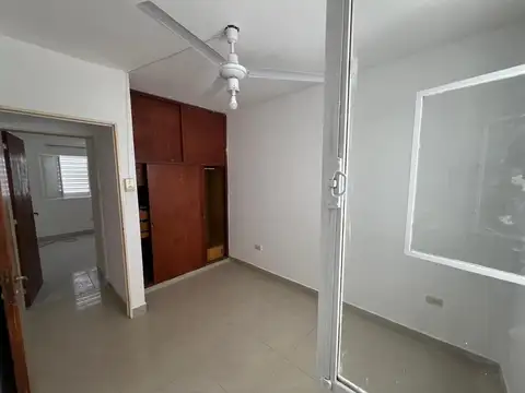 Departamento 5 ambientes con 1 baño