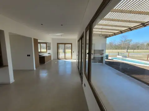 CASA 4 AMB. VENTA EN NATIVAS, PUERTOS FINANCIACIÓN