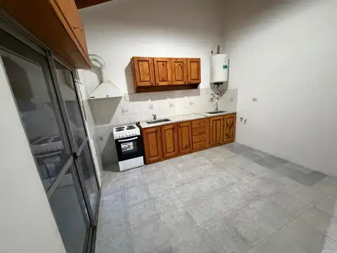 Depto Tipo Casa en Alquiler de Monoambiente