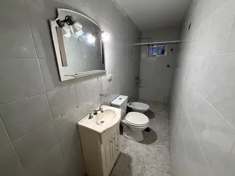 Depto Tipo Casa en Alquiler de 1 dormitorio