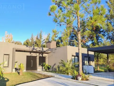 Casa en venta de 4 ambientes en El Cardal 2 de Los Cardales, Campana, Altos los Cardales.