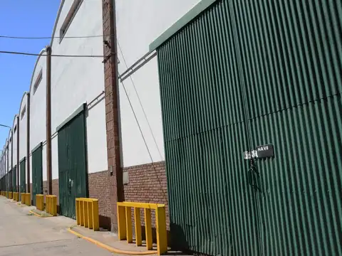 Alquiler Depositos 484 m2 cubiertos Quilmes