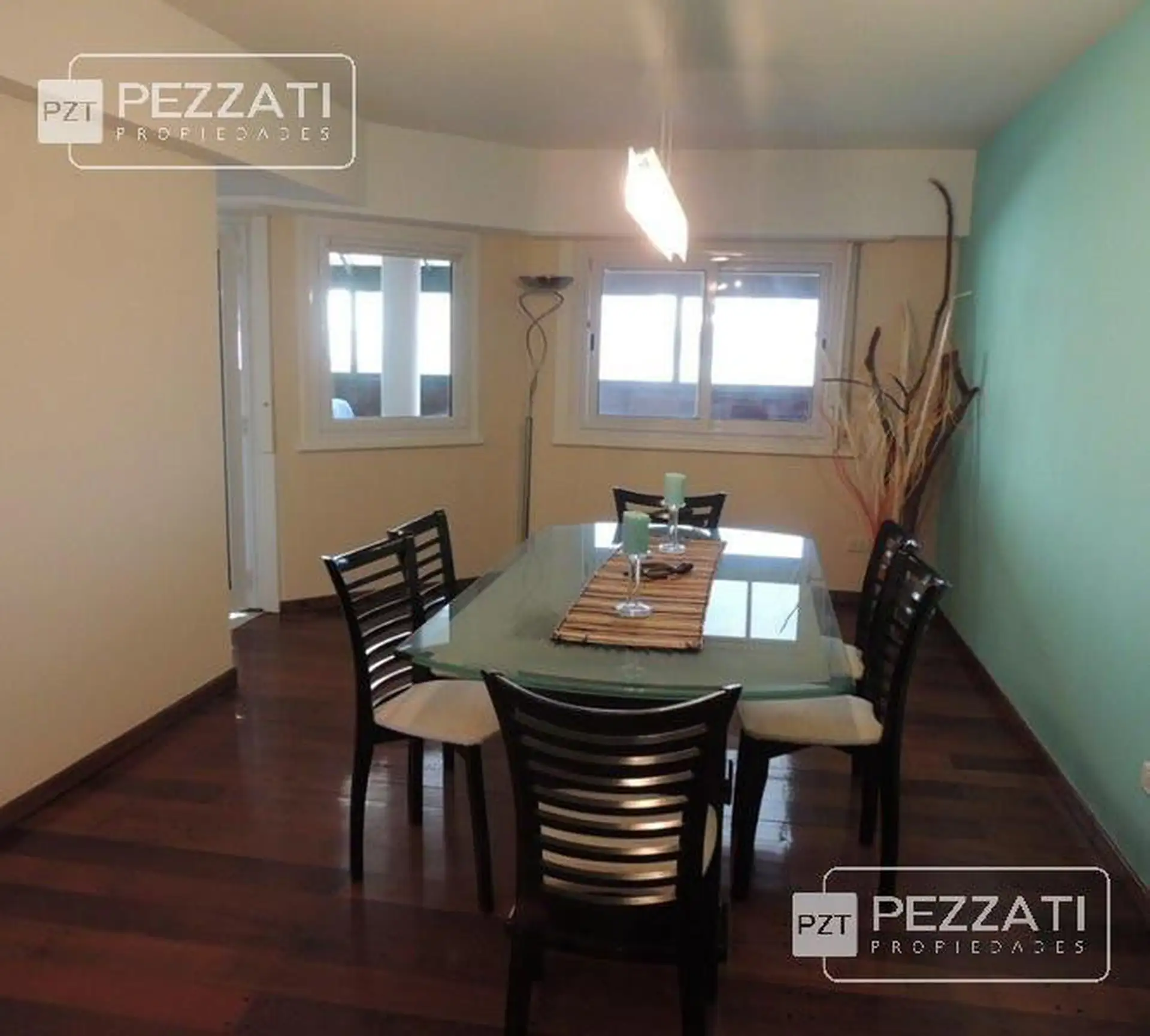 Piso Z/ La Perla . Frente al mar. En duplex. cochera