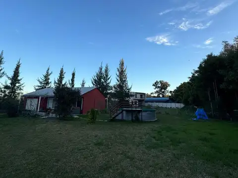Casa en Venta con 3 cocheras