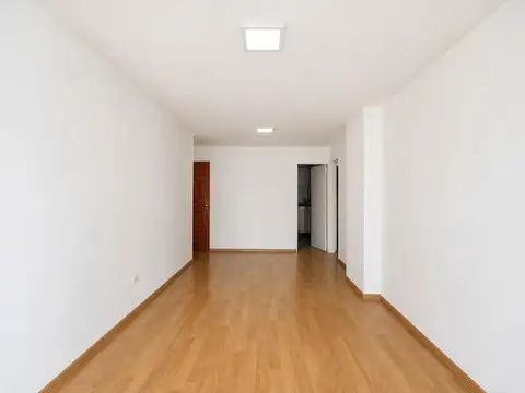 Departamento en Alquiler en Centro, $ 550.000