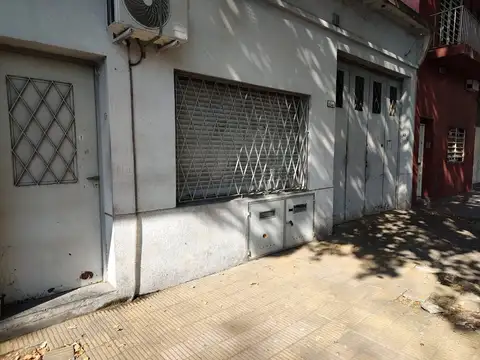 Galpon en Venta en Mataderos, USD 230.000