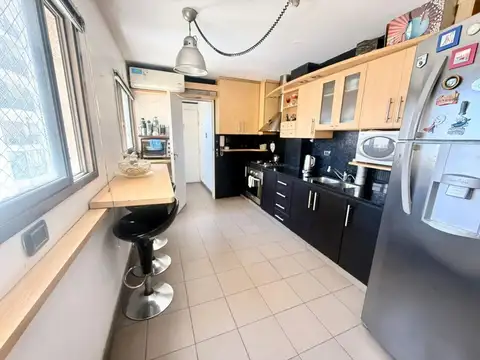 Departamento 4 ambientes con 2 baños