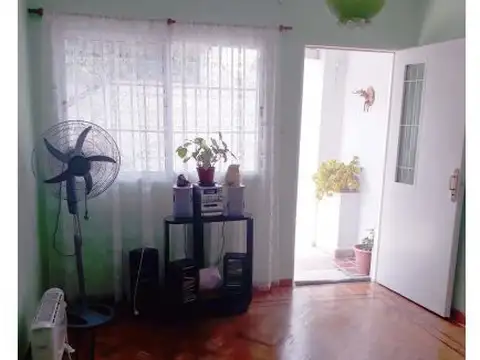 Depto Tipo Casa en Venta de 2 ambientes