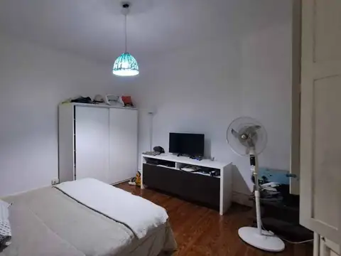 VENTA CASA 4 AMBIENTES MAS DEPTO DE 3 AMBIENTES