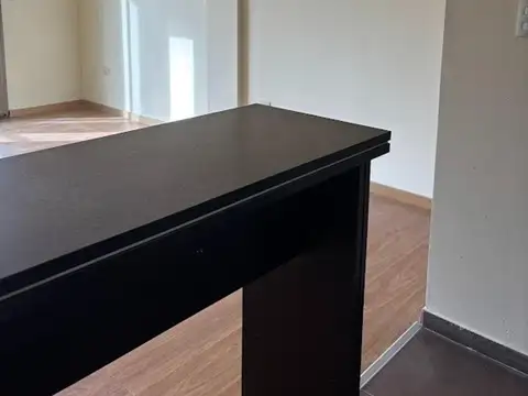 Departamento en Alquiler en Zarate, $ 690.000