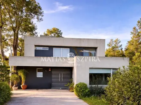Casa en venta en Alvarez del Bosque