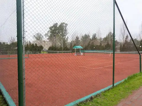 Casa  en Venta en Santa Guadalupe, Pilar del Este, Pilar