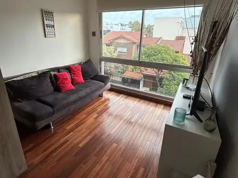 Depto Tipo Casa en Venta con 1 cocheras