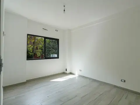 Depto Tipo Casa 4 ambientes con 2 baños