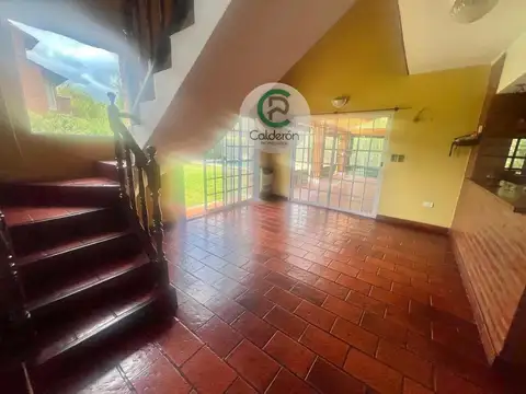 Casa 4 ambientes con 3 baños
