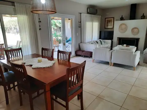 Casa Venta en Sausalito 4 ambientes Apto Credito