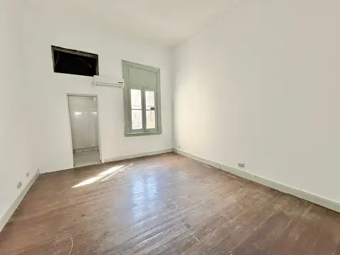 Depto Tipo Casa en Alquiler de 1 dormitorio