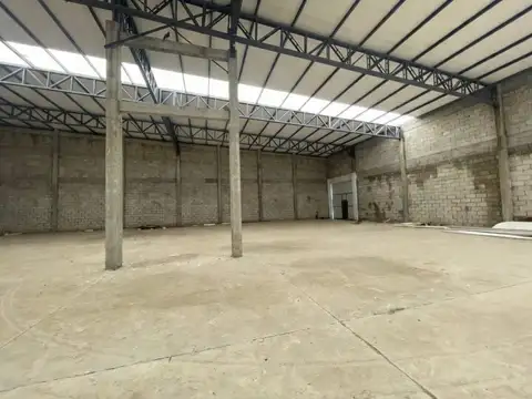 Centro Logístico - Nave Logística 1.800 m2 - Autopista a Buenos Aires Km 3