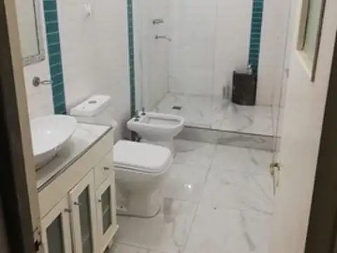 Depto Tipo Casa en Venta en Floresta, USD 320.000