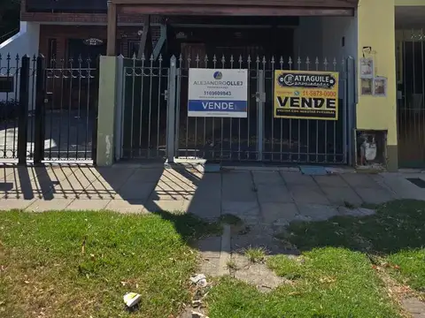 Depto Tipo Casa en Alquiler de 2 dormitorios