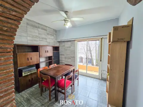 Depto Tipo Casa en Alquiler 50 años