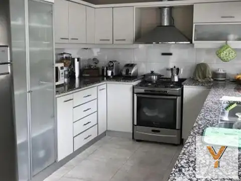 Casa en Venta de 8 dormitorios