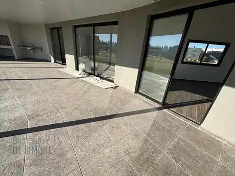 Casa en Venta al Oeste