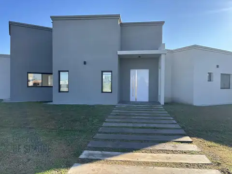 C. El Deslinde 1107, Tristán Suárez, Provincia de Buenos Aires
