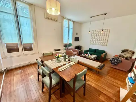 Depto Tipo Casa en Venta 50 años
