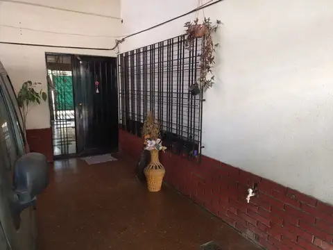 Depto Tipo Casa en Venta en Caseros, USD 70.000