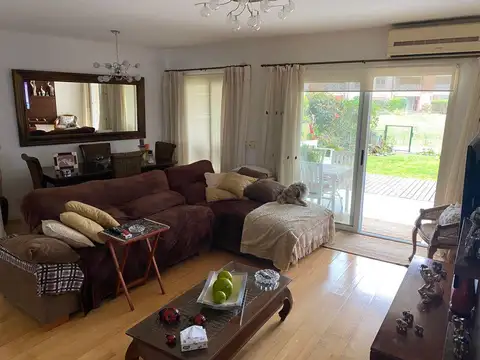 Departamento 5 ambientes con 2 baños