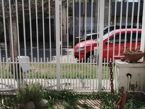 Casa en Venta en Villa Luzuriaga, USD 130.000