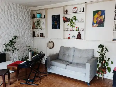 Casa en venta - 2 Dormitorios 2 Baños - La Plata