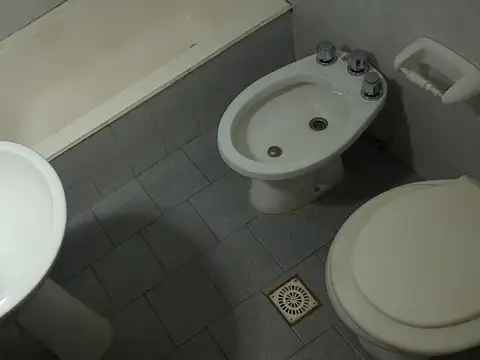 ALQUILER - NVA CBA 1 DOR CON 2 PATIOS