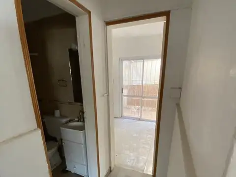 CASA A REFACCIONAR - VENTA - VILLA PUEYRREDON