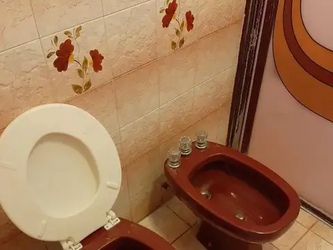 Casa en Venta con 5 cocheras
