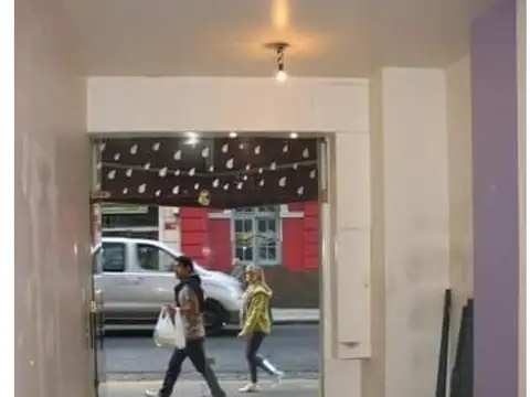 ALQUILER LOCAL A LA CALLE, BARRIO NORTE.