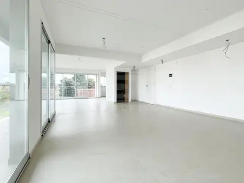 FENIX V - Aristóbulo Coliving - A. del Valle 1630 2° E (205), entre Avellaneda y Caseros